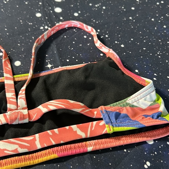 Speedo Small eco endurance good vibes Speedo top - Picture 9 of 16